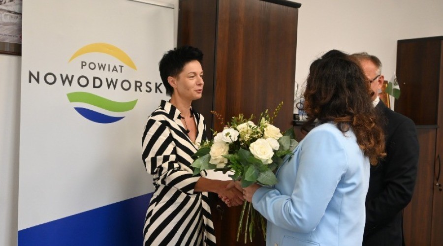 asia brucka nowym dyrektorem liceum (2)