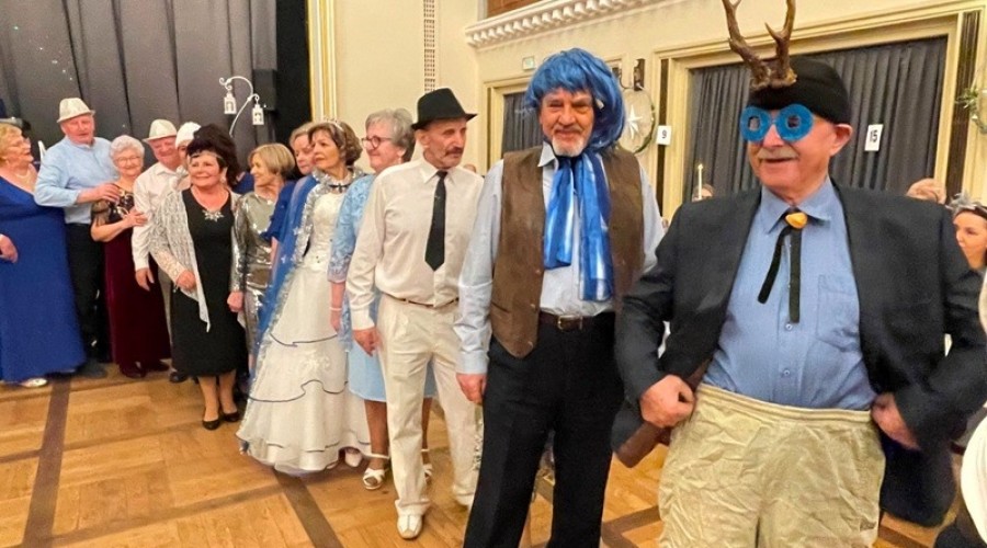 karnawalowy bal seniora17