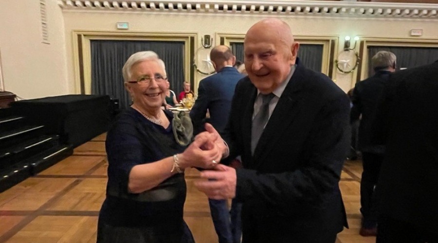 karnawalowy bal seniora48