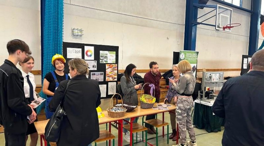 targi edukacyjne nowy dwór gd (16)