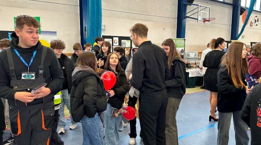 targi edukacyjne nowy dwór gd (17)