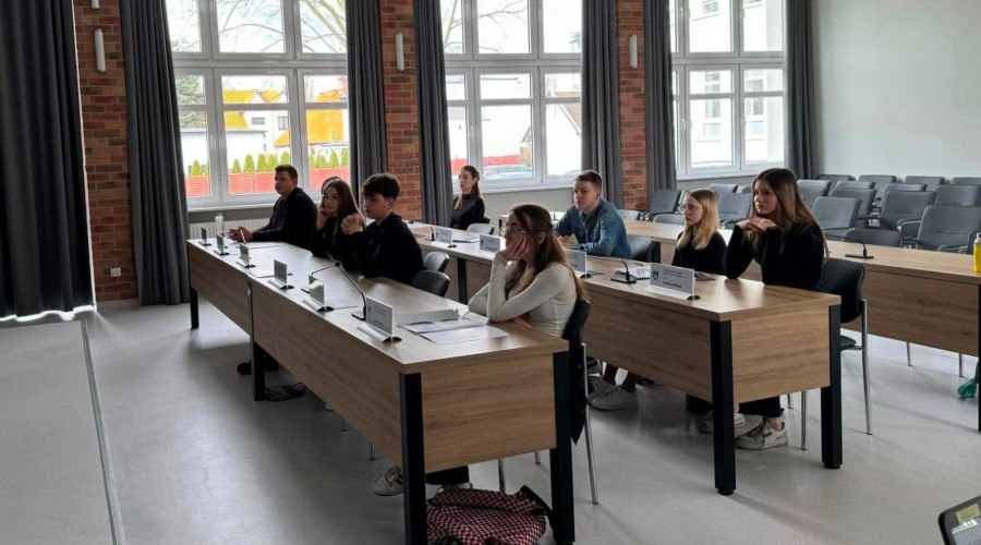 II Sesja Młodzieżowej Rady Miejskiej w Nowym Dworze Gdańskim (4)