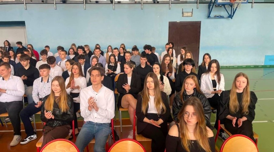 liceum koniec roku nowy dwó rgd  (17)