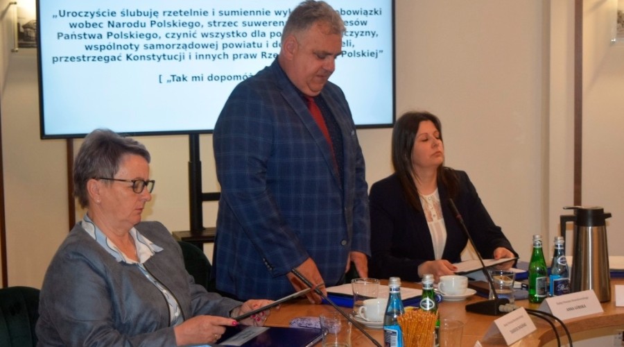 slubowanie wybory starosty powiat nowodworski007