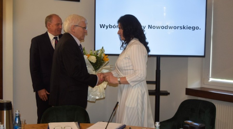 wybory starosty sesja rady powiatu nowodworskiego (6)