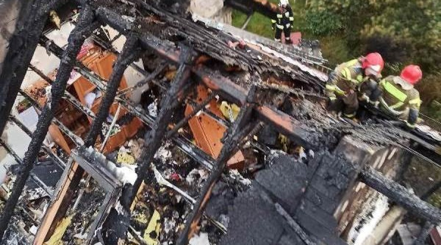 Pożar domu jednorodzinnego w Kiezmark (2)