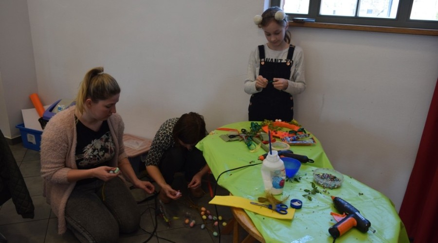 Fabryka ozdób wielkanocnych3706