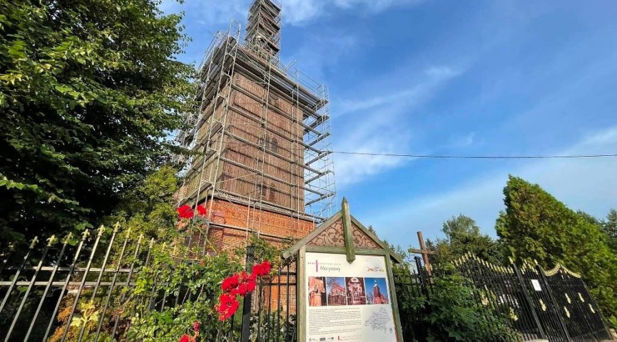 remont kościoła w Marynowach04