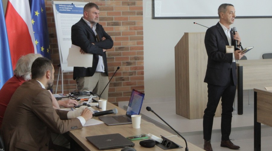 potop zulawy konferencja (1)