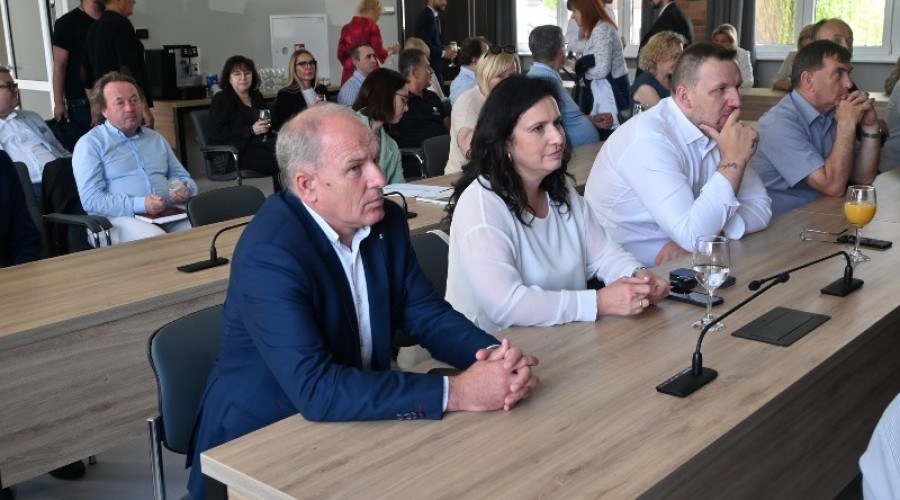 Nowy Dwór Gd. Parlamentarzyści odwiedzili Żuławy (6)