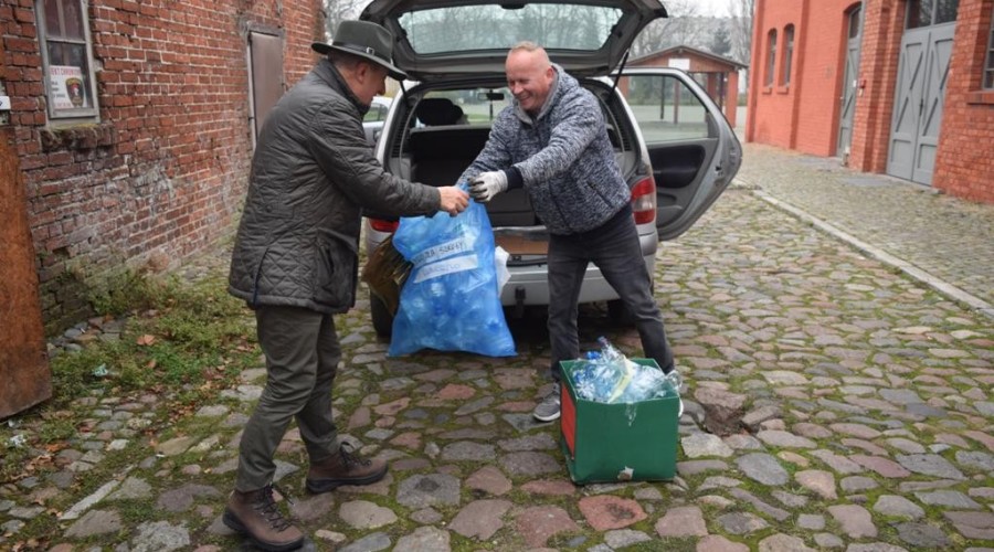 akcja-drzewko-za-butelkę-56