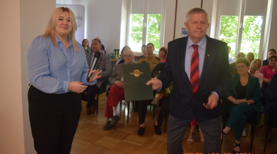 slubowanie radnych powiat (22)