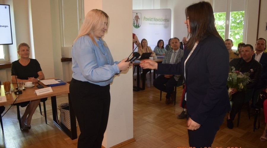 slubowanie radnych powiat (7)