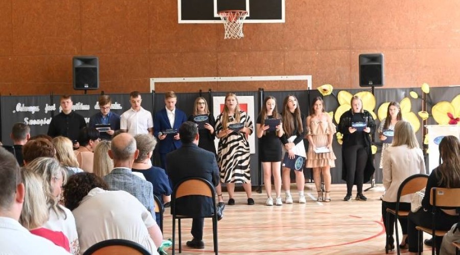 zakonczenie roku szkolnego zespol szkol 2023- 2024 (3)