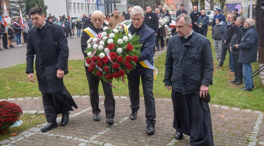 narodowe swieto niepodległosci w nowym dworze gd (72)
