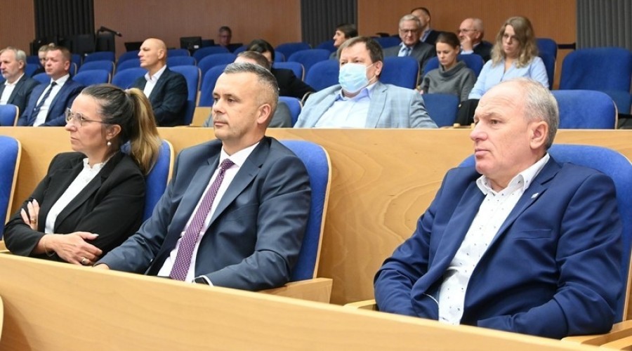 Nowodworska Akademia Zawodowców3