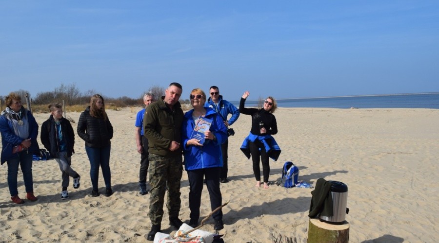 mewia łacha sprzatanie mikoszewo0141