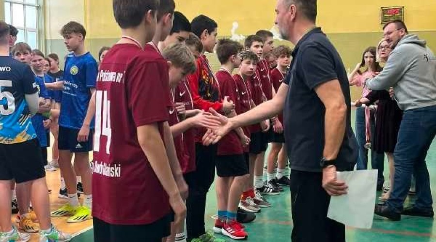 Mistrzostwa Powiatu w Piłce Ręcznej w Sztutowie (5)