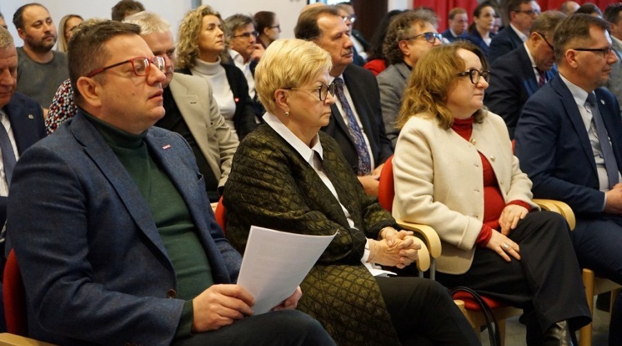 zabezpieczenie powodziowe (13)