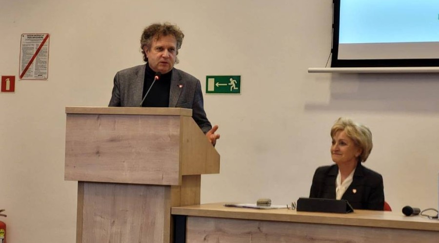 zabezpieczenie powodziowe (15)