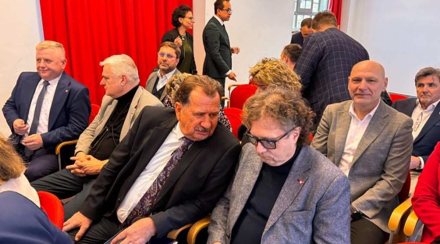 zabezpieczenie powodziowe (4)