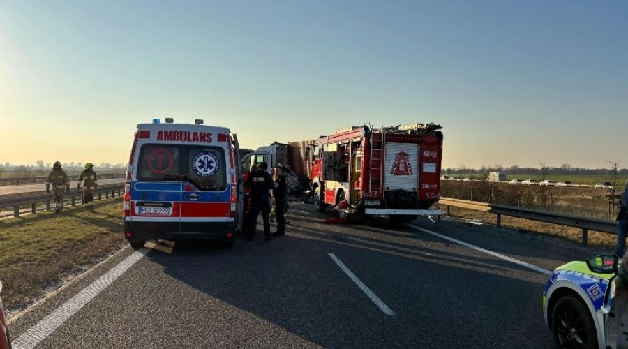 wypadek s7 jazowa  (4)