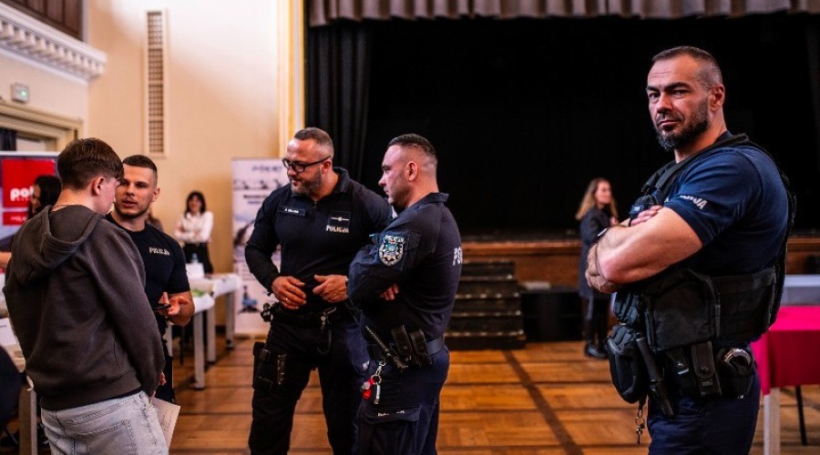 policja targi pracy (8)