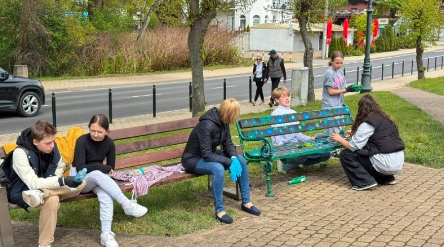 Międzypokoleniowe Spotkanie Dzieci i Seniorów w Krynicy Morskiej (14)