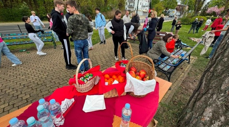 Międzypokoleniowe Spotkanie Dzieci i Seniorów w Krynicy Morskiej (31)