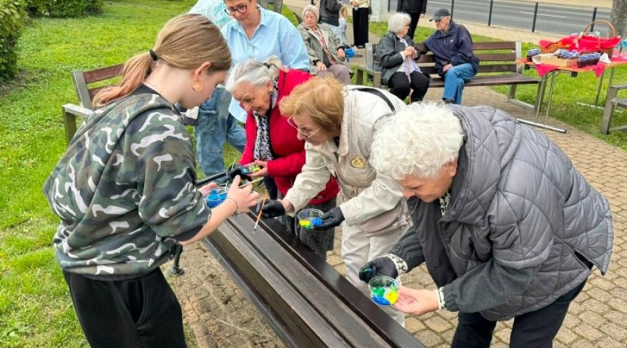 Międzypokoleniowe Spotkanie Dzieci i Seniorów w Krynicy Morskiej (40)