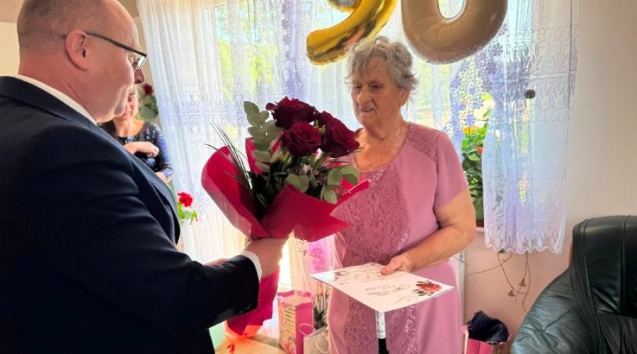 Pani Janina Ludwiczuk świętuje 90. urodziny (2)