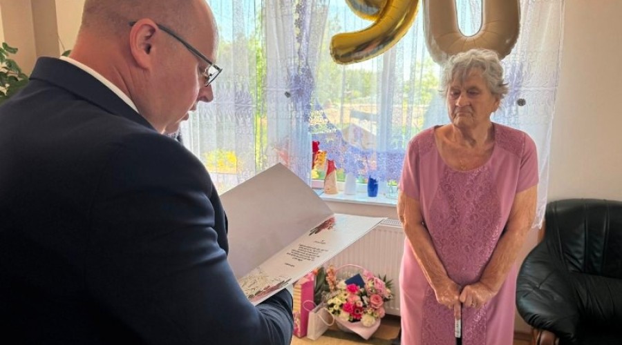 Pani Janina Ludwiczuk świętuje 90. urodziny (4)