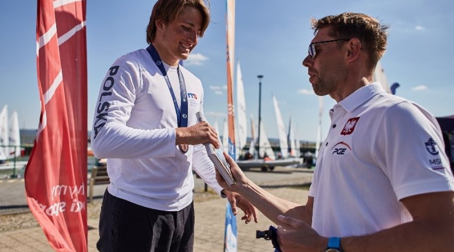 499925632_1298369238963412_5985533829997959954_n