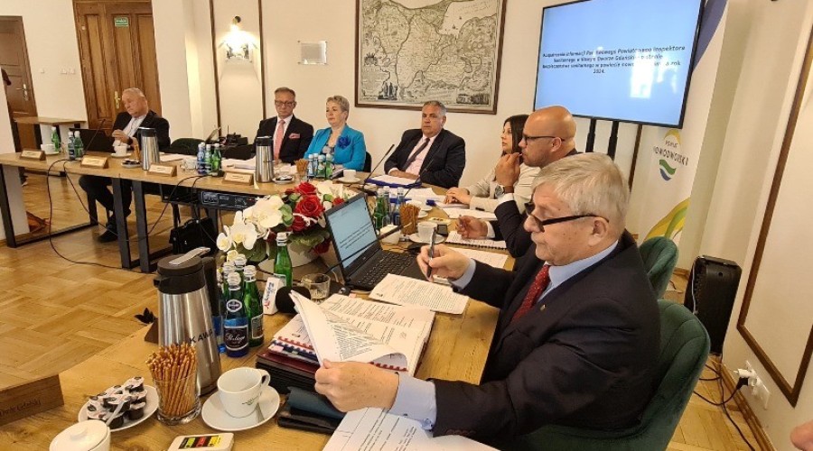 sesja rady powiatu nowodworskiego 17.06 (43)