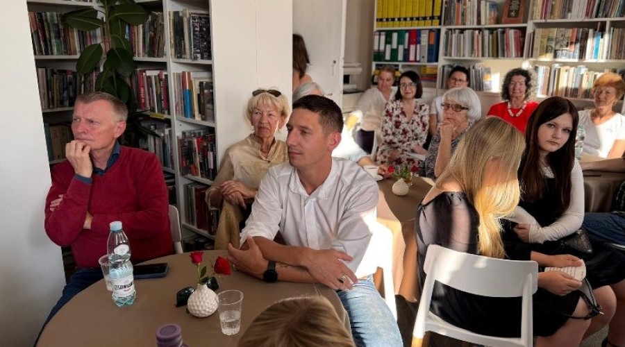 NARODOWE CZYTANIE (7)