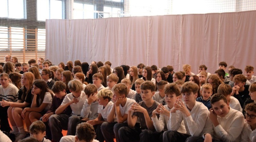 gratulacje dla nauczycieli z okazji Dnia Edukacji Narodowej  (14)