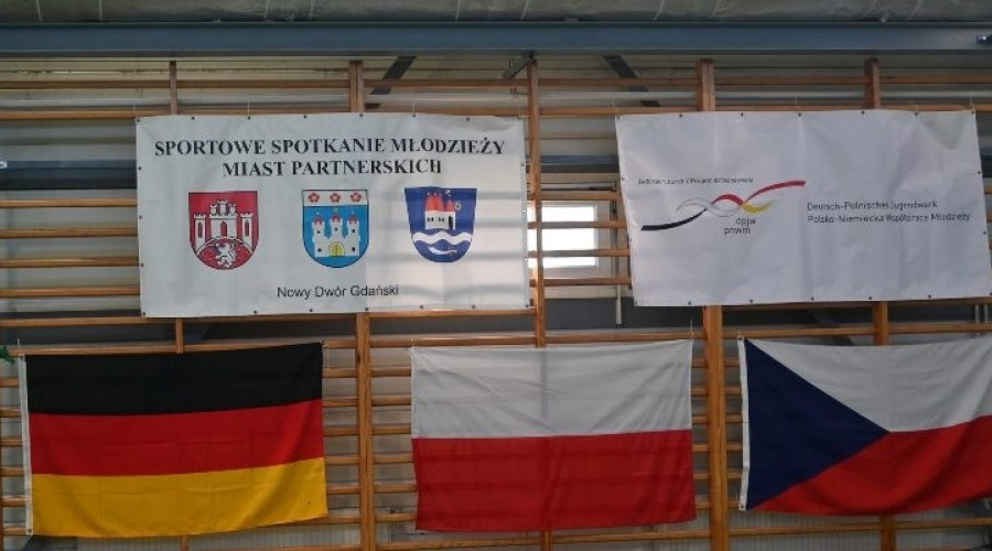 Nowy Dwór Gdański, Hennef i Velká nad Veličkou 9