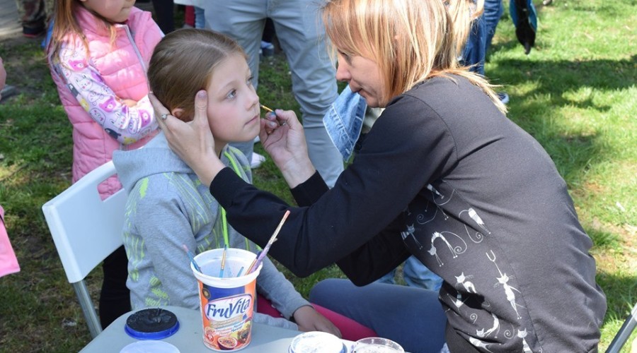 Nowy Dwór Gd. Art Majówka przed Żuławskim Ośrodkiem Kultury  (9)