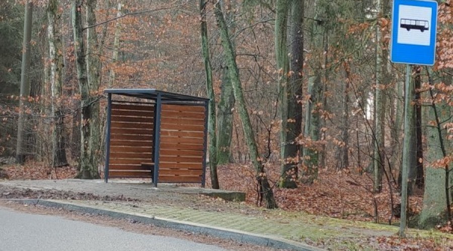 Nowe przystanki w Przebrnie i Piaskach (6)