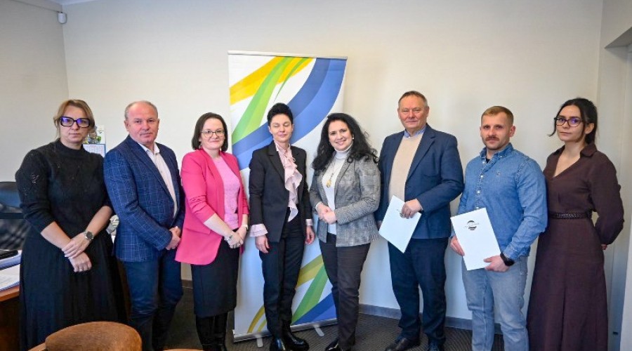 przebudowa budynku filialnego Liceum Ogólnokształcącego w Nowym Dworze Gdańskim.2