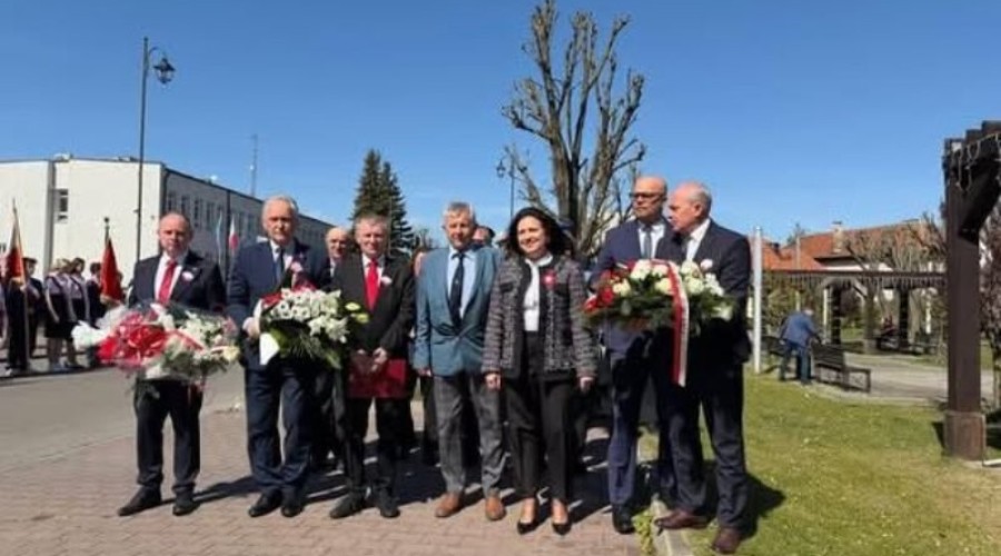 Uroczyste obchody Święta Narodowego Konstytucji 3 Maja w Nowym Dworze Gdańskim 