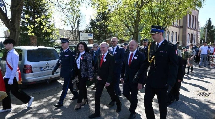 Uroczyste obchody Święta Narodowego Konstytucji 3 Maja w Nowym Dworze Gdańskim  (15)