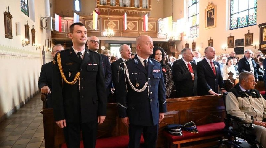 Uroczyste obchody Święta Narodowego Konstytucji 3 Maja w Nowym Dworze Gdańskim  (19)