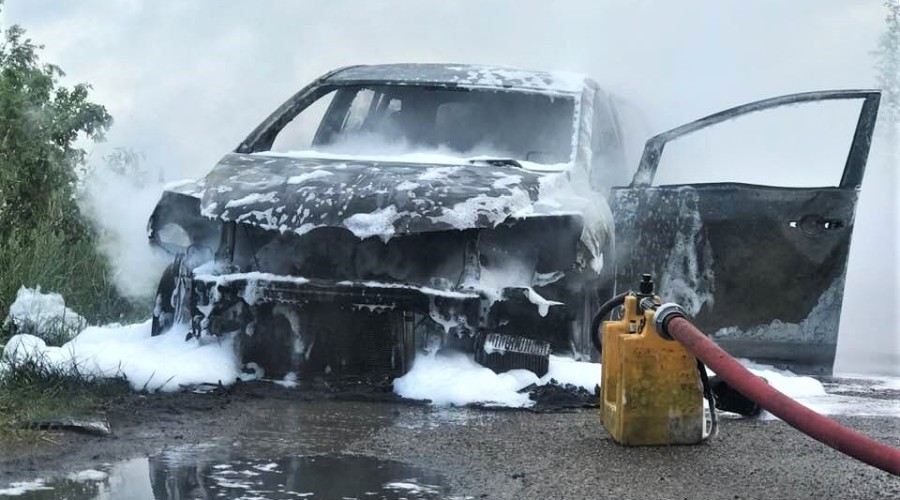 pożar samochodu osłonka (4)