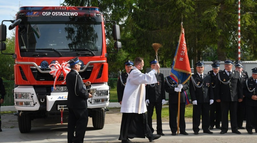 nowy wóz strażacki ostaszewo (2)