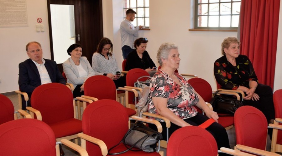 Nowy Dwór Gd. Debata burmistrzów (4)