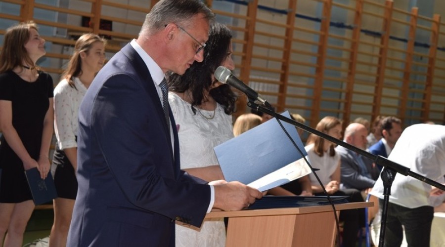 Zakończenie roku szkolnego zespół szkół nr 1 ndg (130)