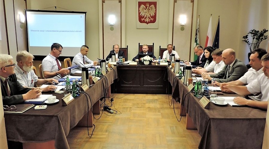 sesja rady powiatu nowodworskiego