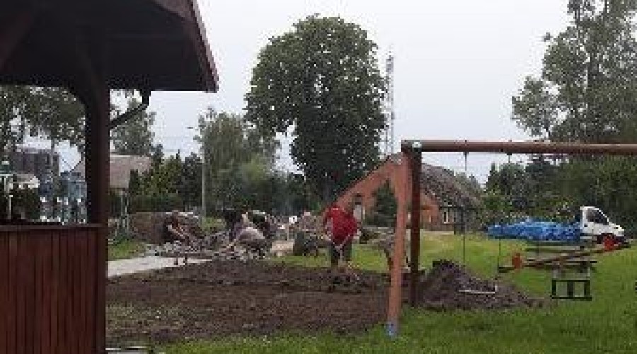 Budowa chodnika w Przemysławiu  (5)