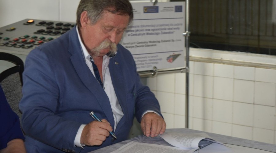 cwż-podpisanie-umowy-76